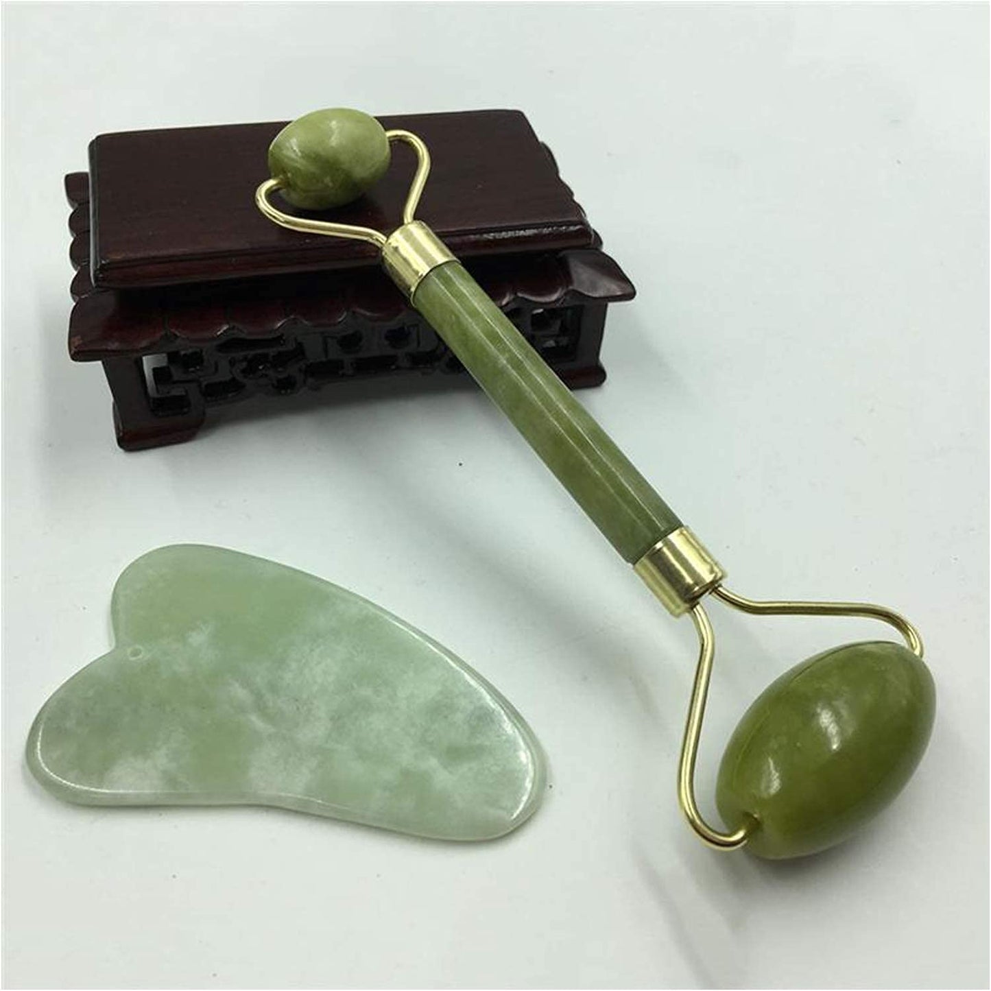 Nostalgic Facial Massager Jade Roller & Gua Sha Tool : Jawline+Glow